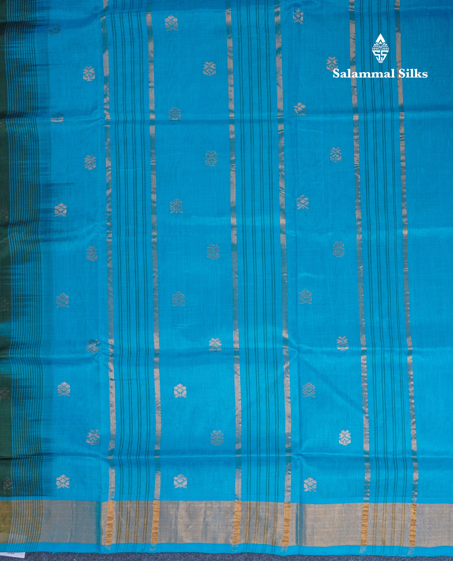 Dark Maroon Pure Silk Cotton Saree With Contrast Parrot Green Blouse