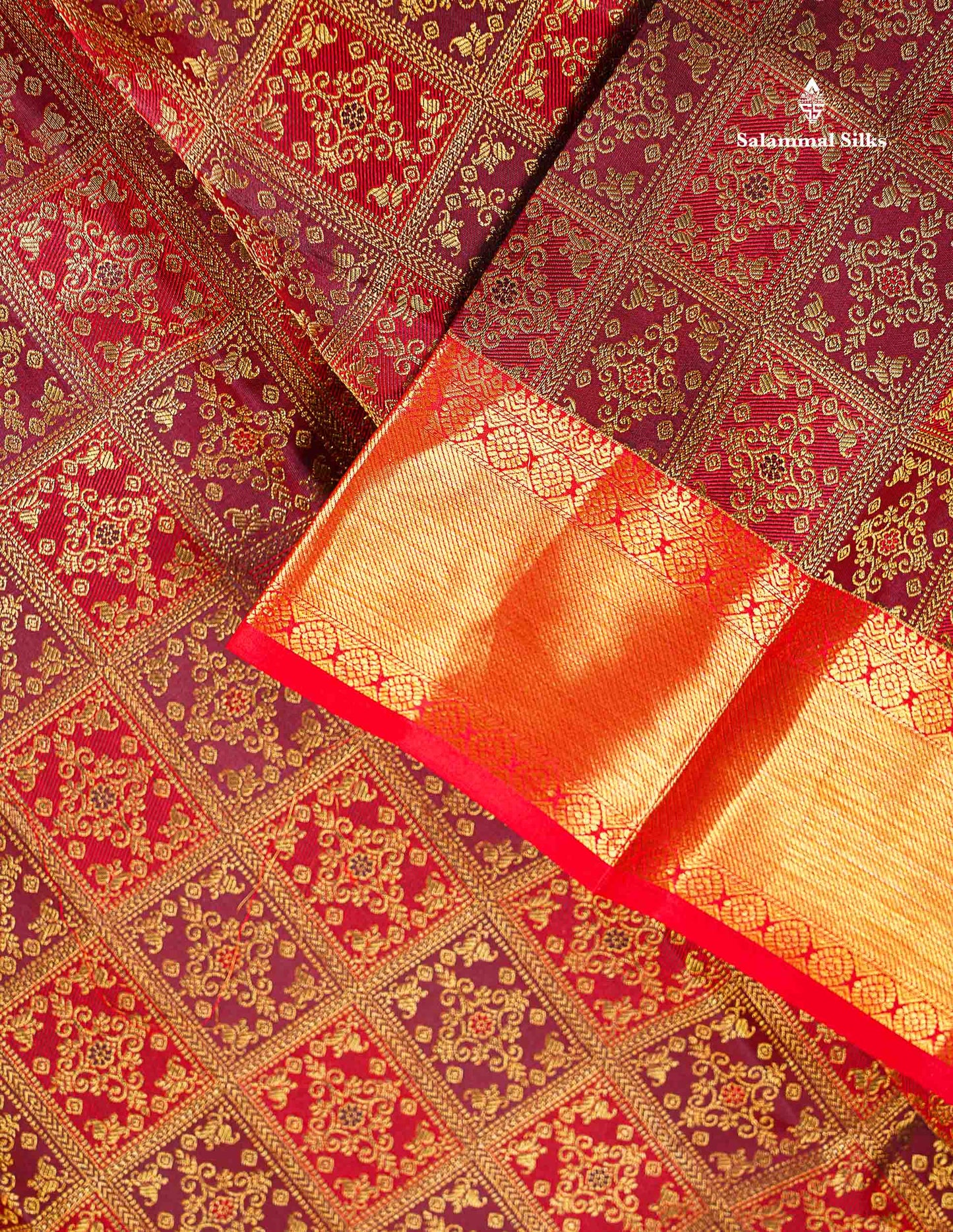 Bridal Pure Kanjivaram Silk Saree - Maroon Colour Body With Contrast Chilly Red Traditional Evening Morning Border