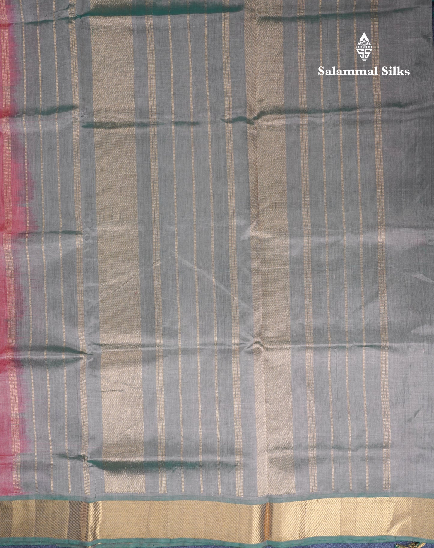 Onion Pink Pure Silk Cotton Saree With Contrast Light Green Blouse