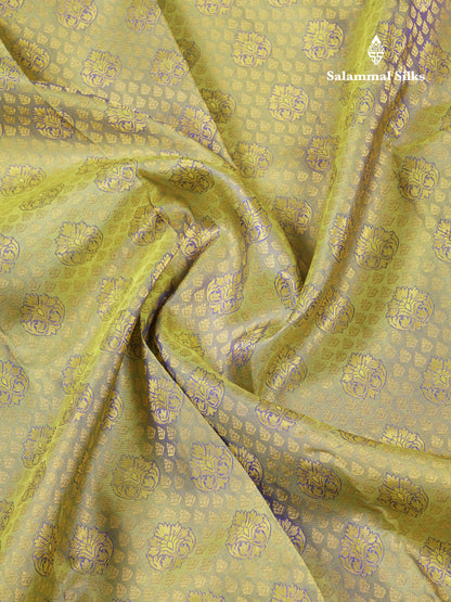 Beautiful Manthulir Green Bridal Pure Kanjivaram Silk Saree With Contrast Vadamalli Traditional Evening Morning Border