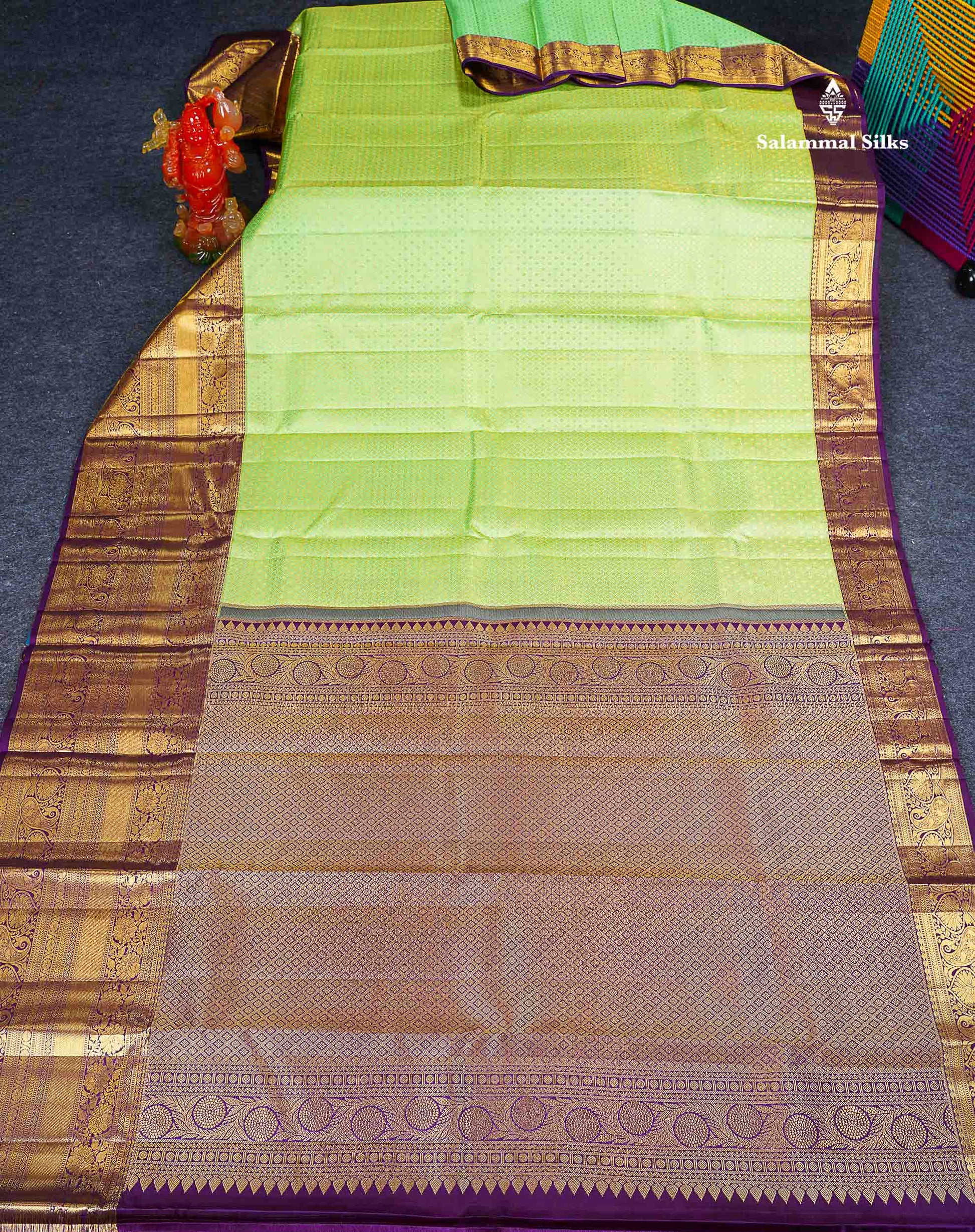 Bridal Pure Kanjivaram Silk Saree - Pista Green Colour Body With Contrast Dark Purple Evening Morning Border 