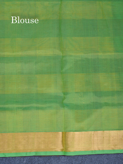 Beautiful Paalum Pazham Checks Handloom Pure Silk Cotton Saree With Contrast Parrot Green Blouse
