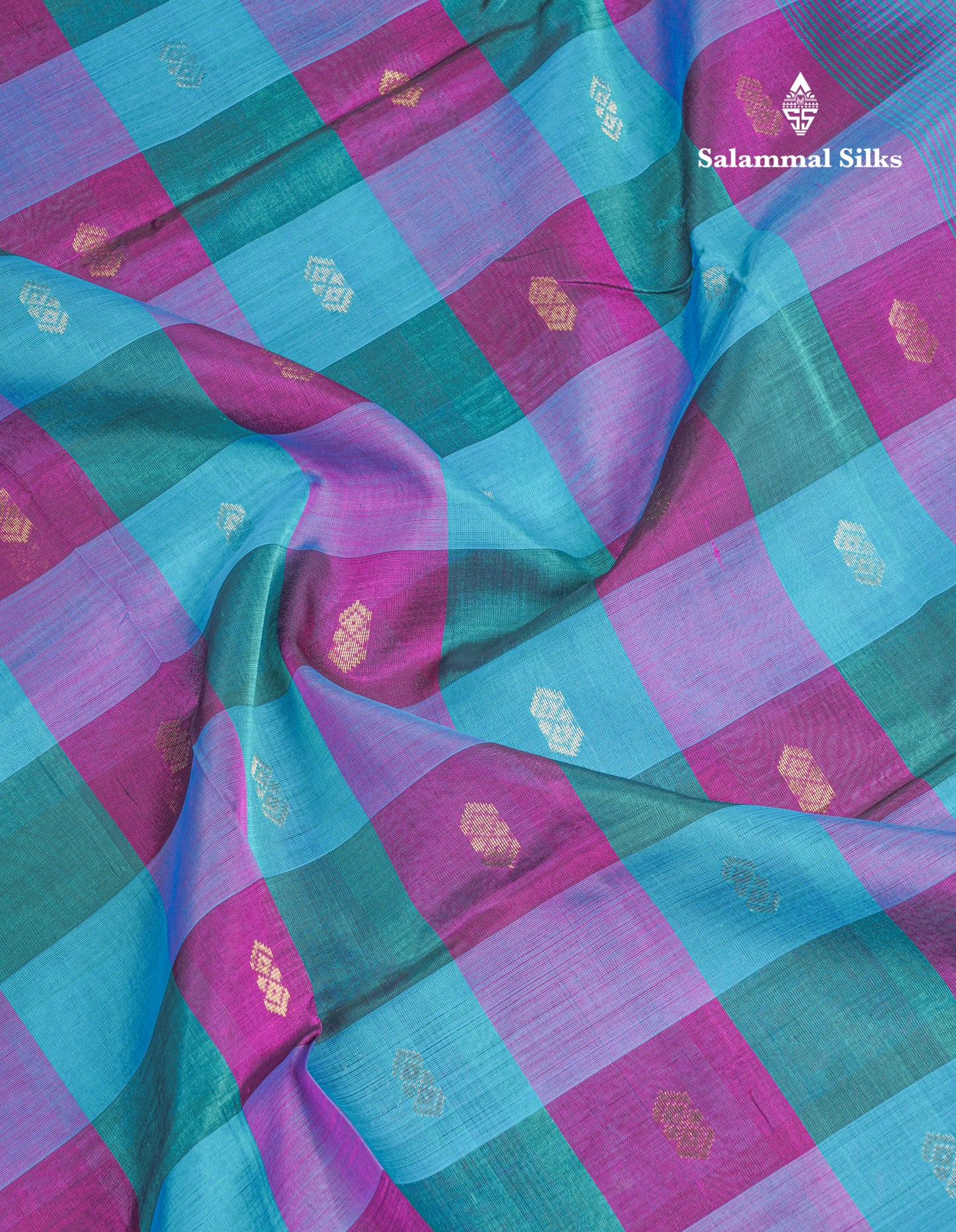Paalum Pazham Checks Pure Silk Cotton Saree With Contrast Sapphire Blue Blouse