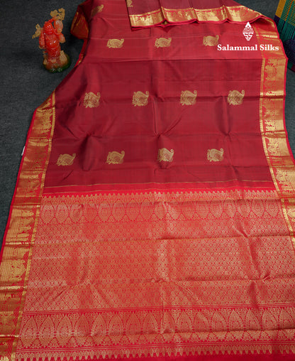 Beautiful Maroon Pure Kanjivaram Silk Saree With Contrast Chilly Red Traditional Pallaku Border