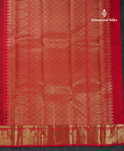 Beautiful Maroon Pure Kanjivaram Silk Saree With Contrast Chilly Red Traditional Pallaku Border