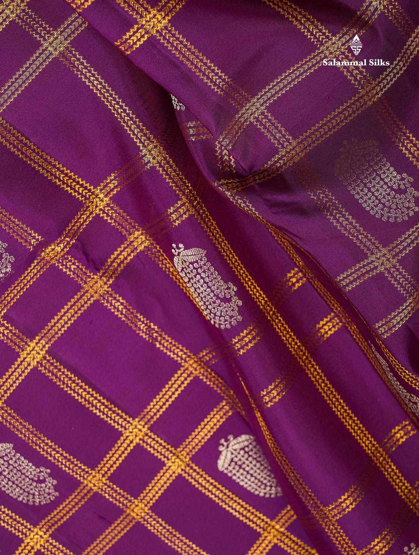 Korvai Pure Kanjivaram Silk Saree - Dark Purple Colour Body Checks With Butta & Contrast Chilly Red Traditional Border