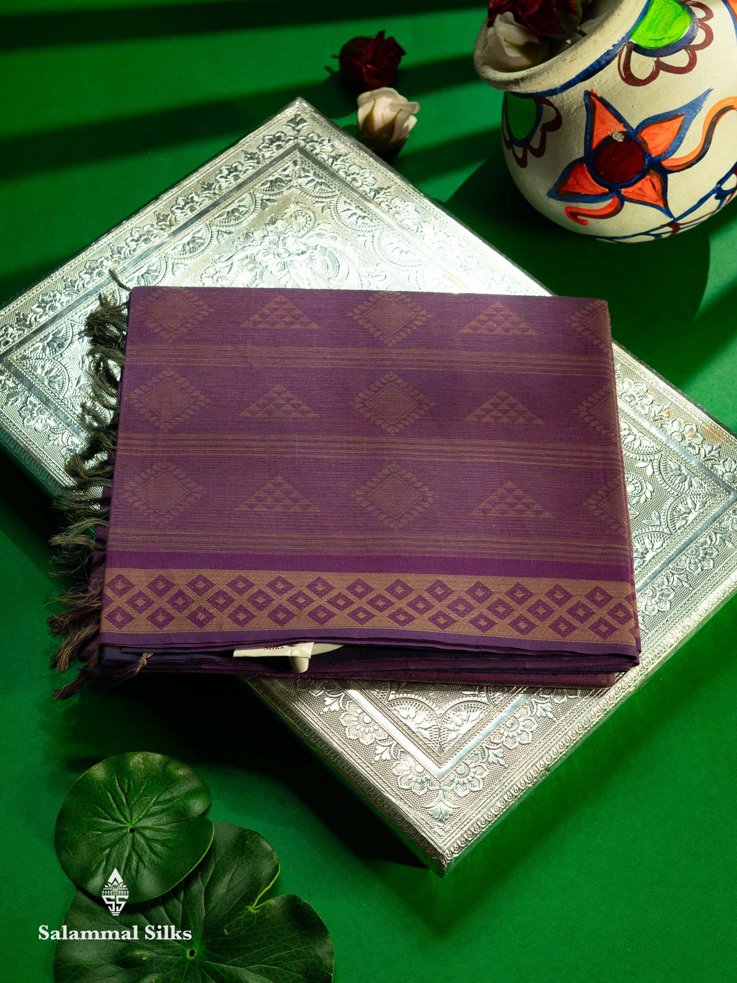 Beautiful Magenta Thread Work Pure Cotton Saree With Contrast Blueish Grey Blouse