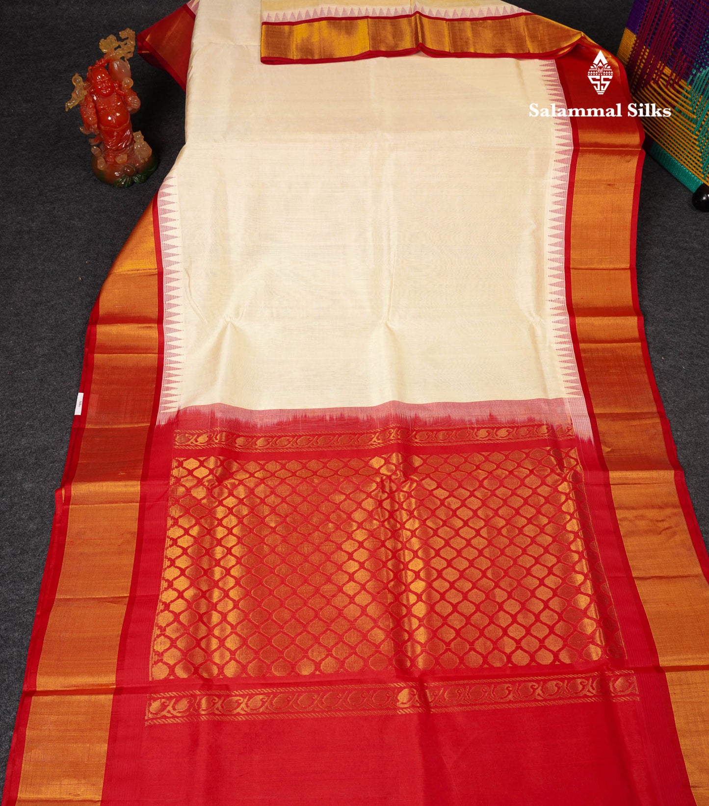 Beautiful Half White Plain Pure Silk Cotton Saree With Contrast Red Traditional Border