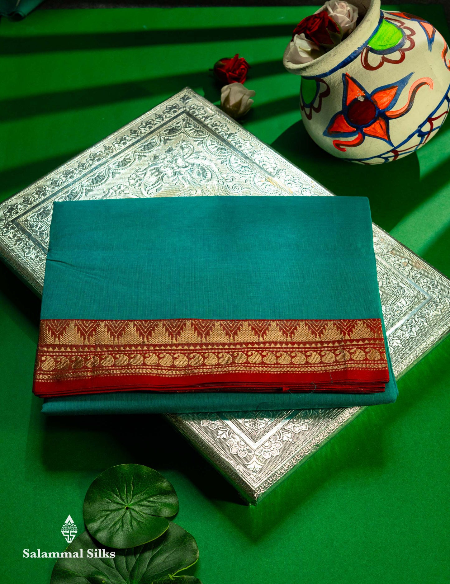 Beautiful Dual Tone Blue Plain Pure Cotton Saree With Contrast Red Traditional Border