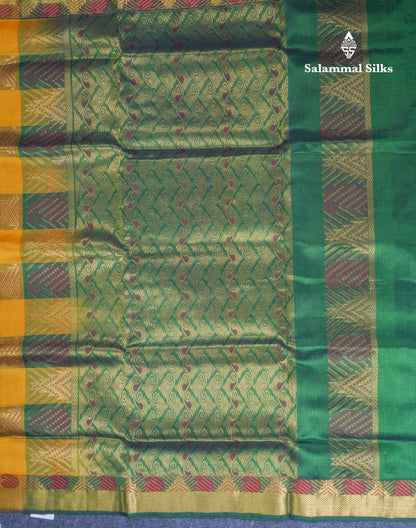 Beautiful Paalum Pazham Checks Pure Silk Cotton Saree With Contrast Bottle Green Blouse