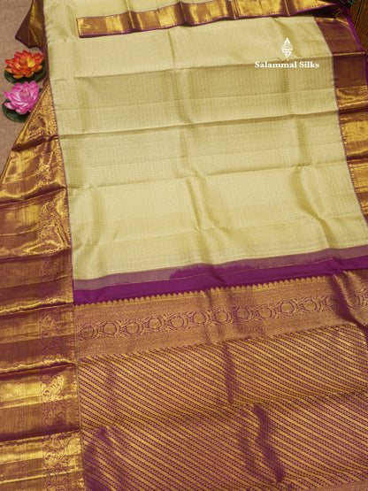 Pista Green Colour Pure Kanjivaram Silk Saree With Contrast Vadamalli Border