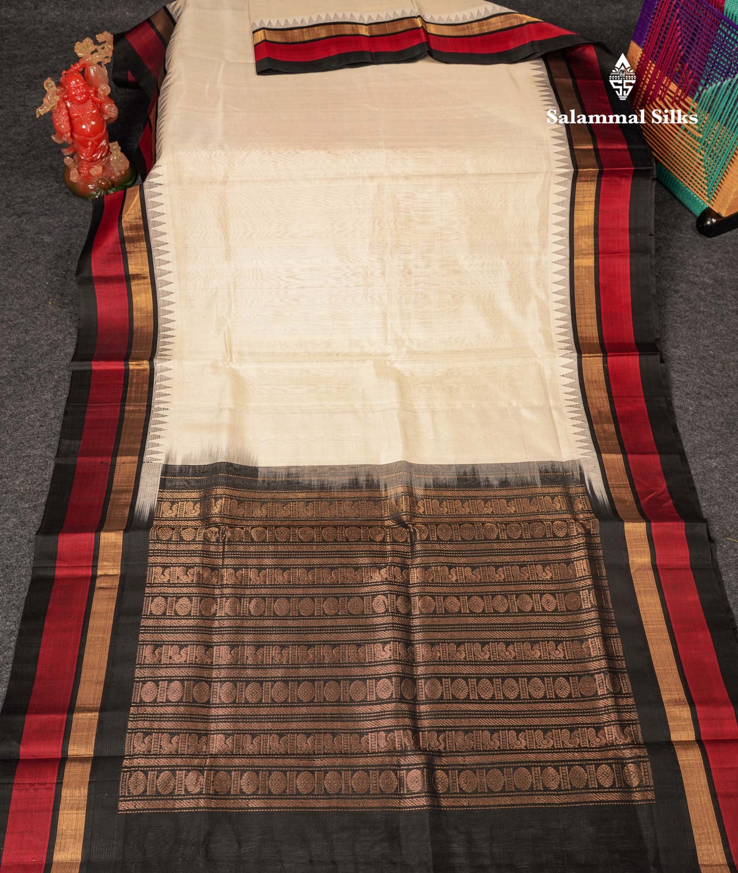 Beautiful Half White Plain Pure Silk Cotton Saree With Contrast Maroon Traditional Border