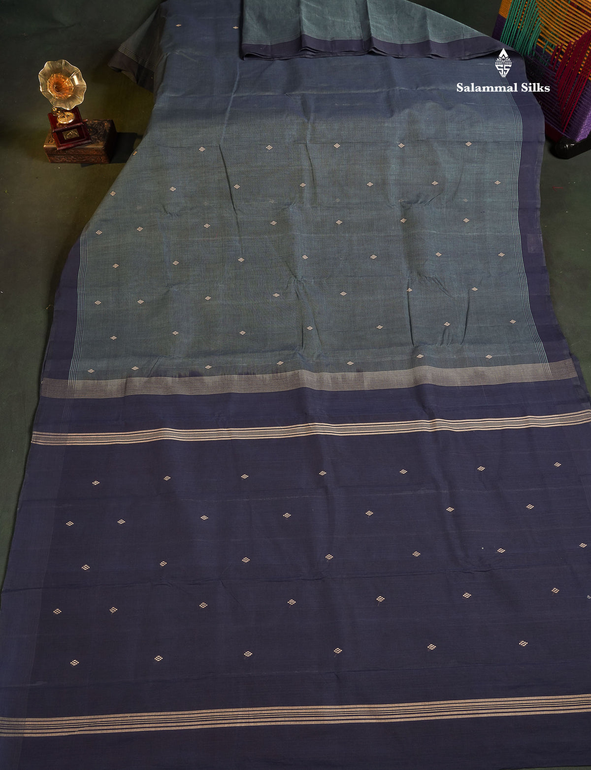 Handloom Pure Cotton Saree -  Grey Colour Body With Contrast Dark Navy Blue Blouse