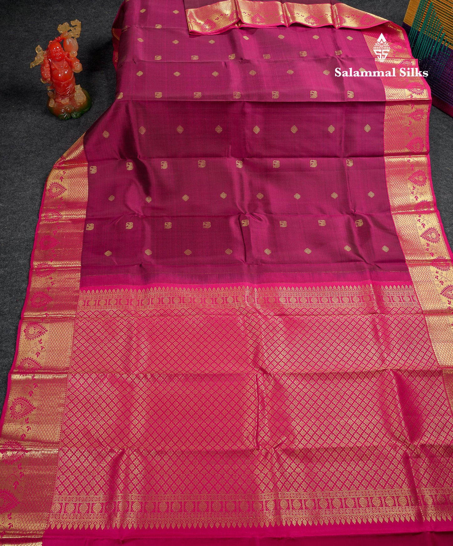 Beautiful Magenta Pure Kanjivaram Silk Saree With Contrast Pink Traditional Border