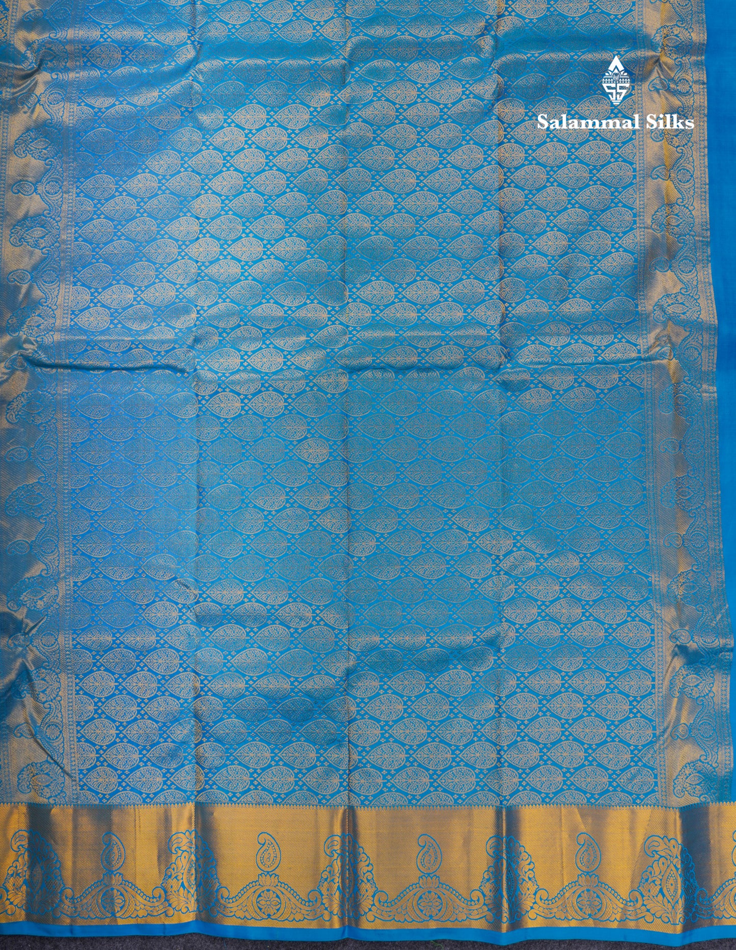Beautiful Blue Bridal Pure Kanjivaram Silk Saree With Traditional Border
