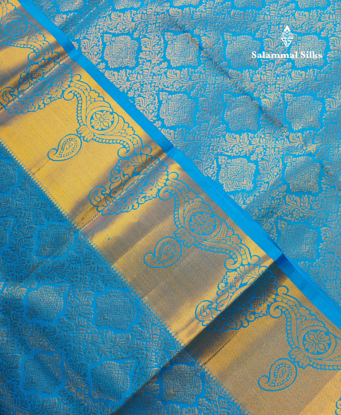 Beautiful Blue Bridal Pure Kanjivaram Silk Saree With Traditional Border