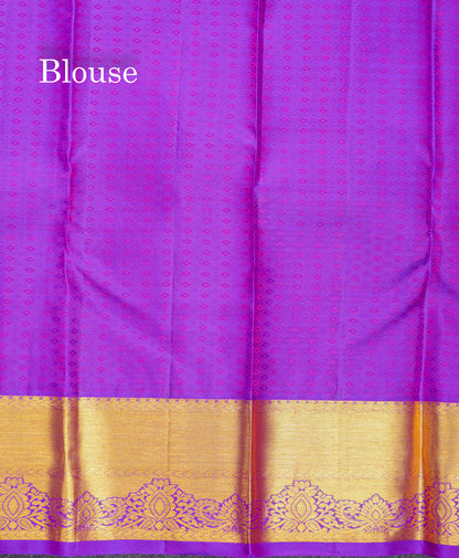 Beautiful Violet Bridal Pure Kanjivaram Silk Saree With Contrast Vadamalli Border