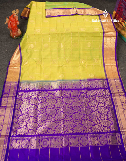 Beautiful Bottle Green Zari Checks Pure Silk Cotton Saree With Contrast Dual Tone Red Traditional Border
