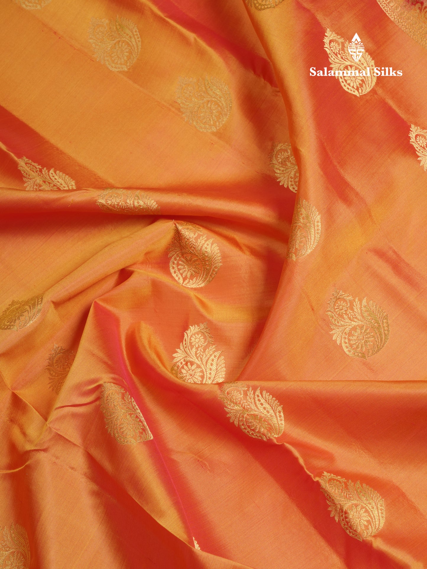 Dual Tone Purple Pure Kanjivaram Silk Saree With Contrast Magenta Pink Border