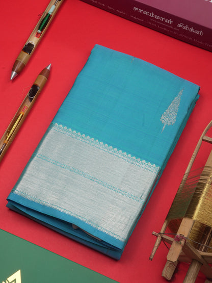 Kanjivaram Beautiful Light Anandha Blue Pure Silk Saree With Silver Zari Border