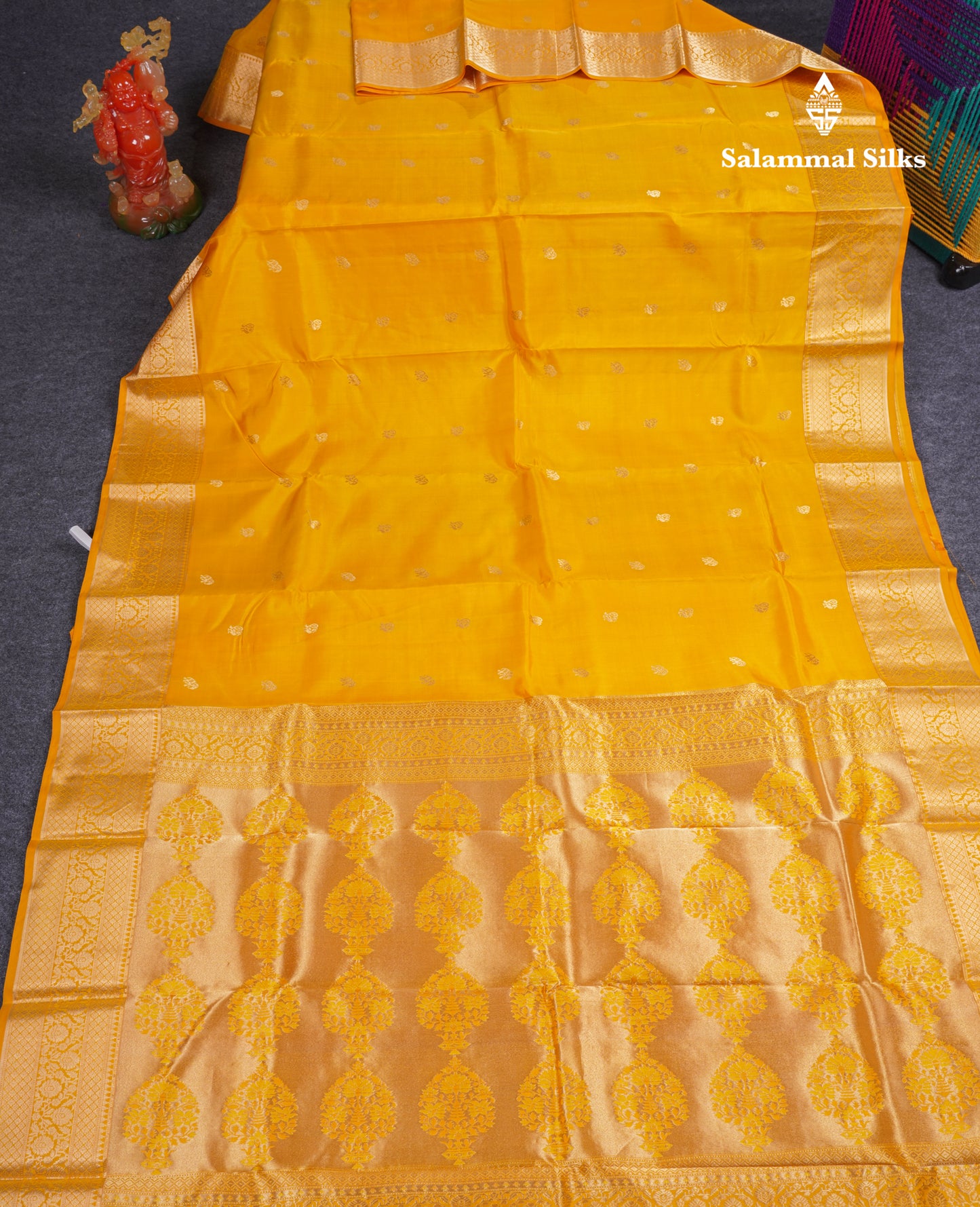 Beautiful Yellow Pure Kanjivaram Silk Saree With Traditional Border
