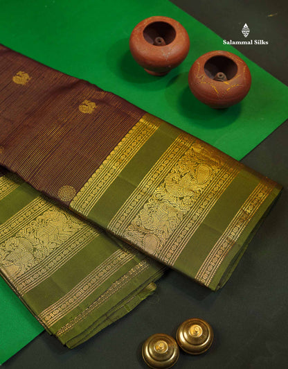 Pure Kanjivaram Silk Saree - Dark Brown Colour Body Vaira Oosi Lines With Butts Contrast Olive Green Border