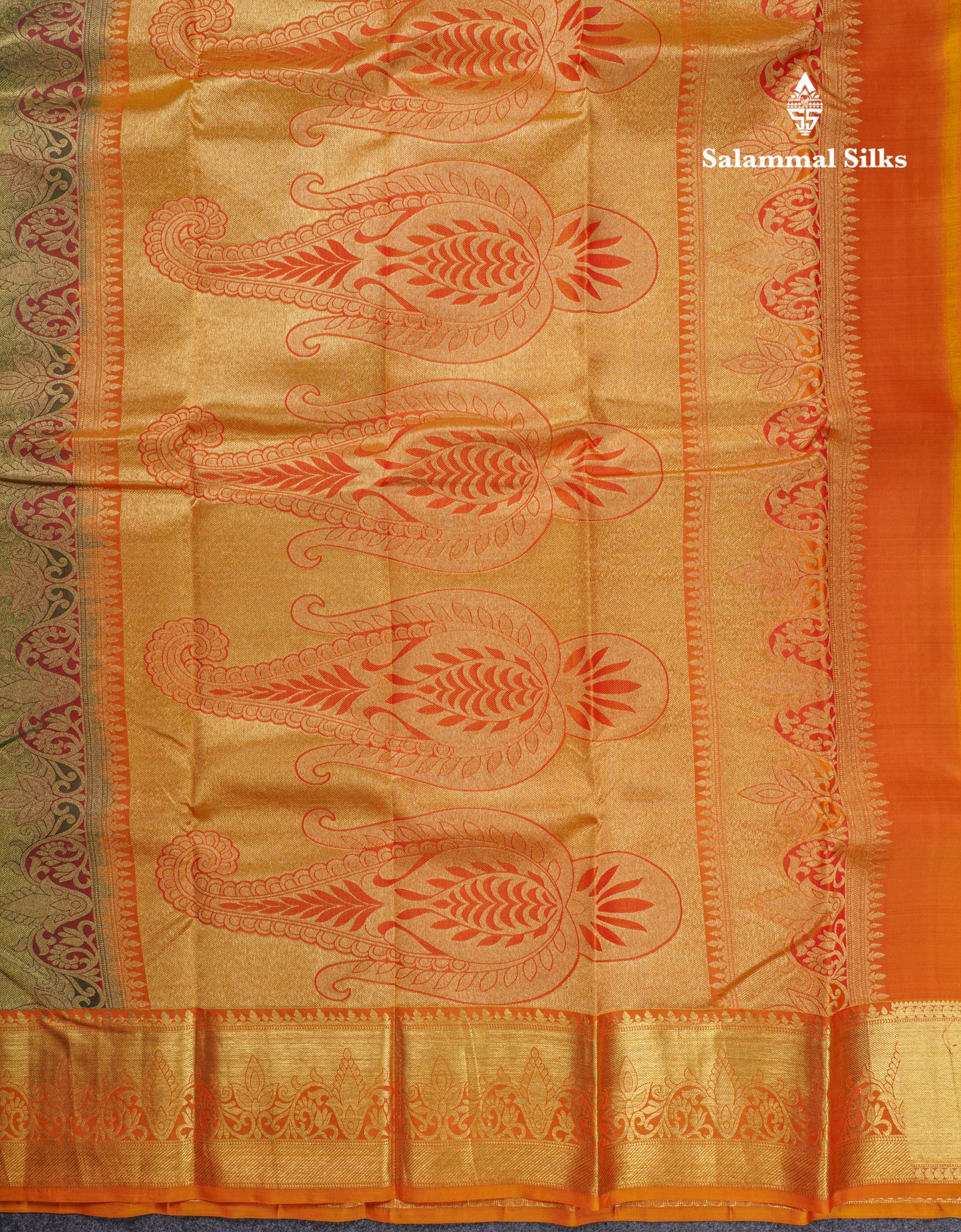 Beautiful Dual Tone Green Pure Kanjivaram Silk Saree With Contrast Mustard Yellow Traditional Border