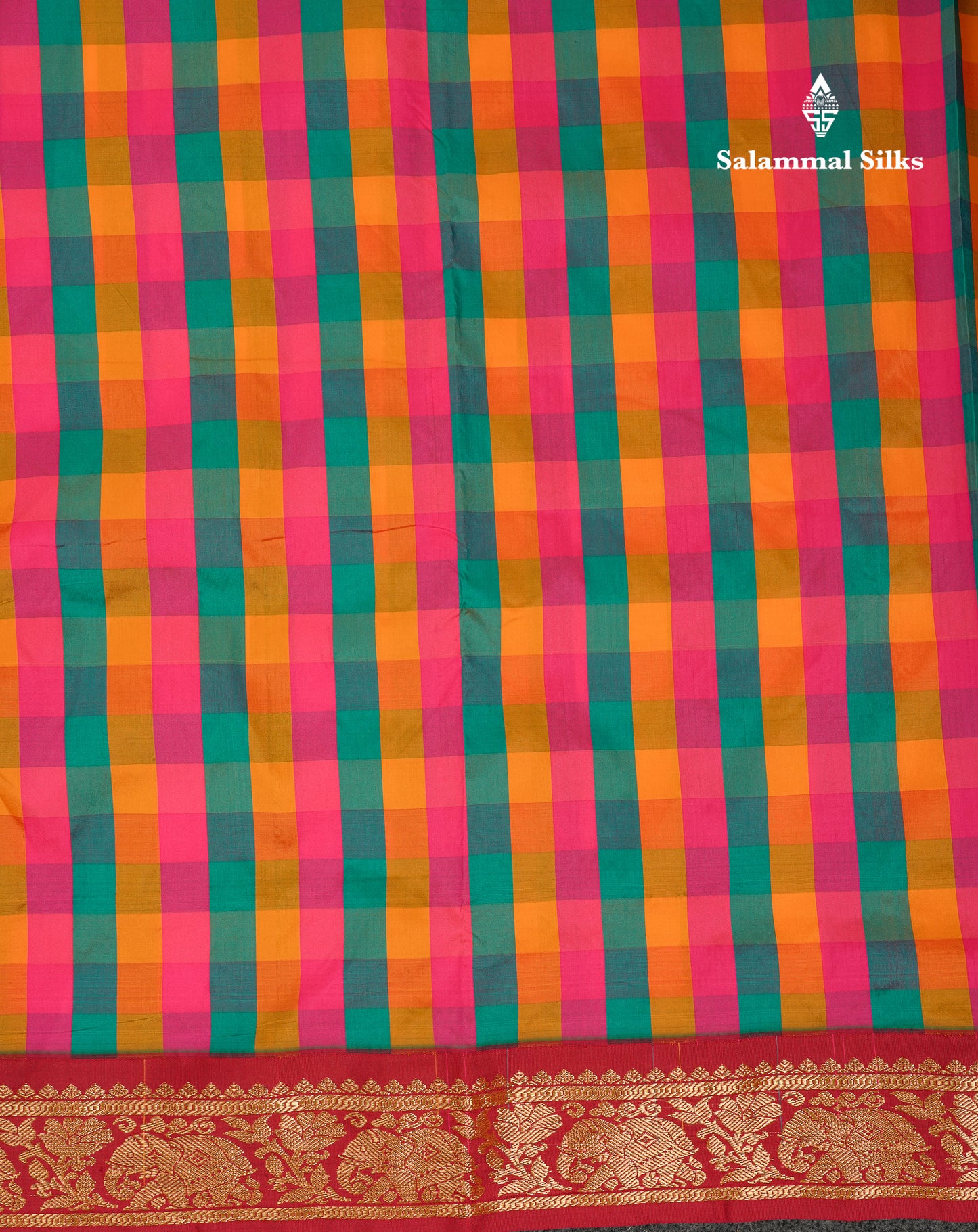 10 Yards Art Silk Saree Paalum Pazham Checks with Contrast Maroon Traditional Border