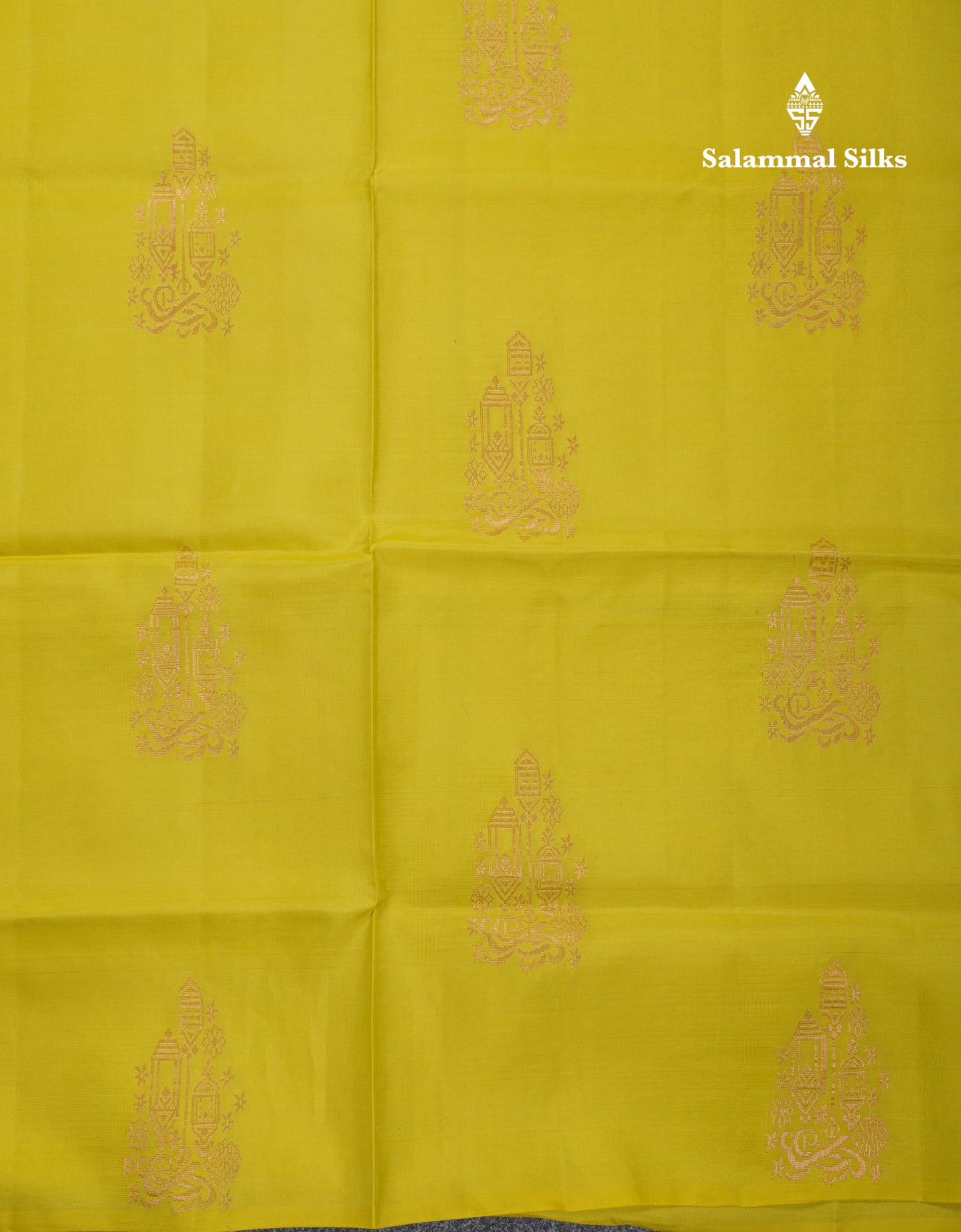 Beautiful Parrot Green Pure Silk Mix Soft Silk Saree With Contrast Navy Blue Blouse