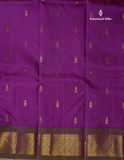 Magenta Pure Kanjivaram Silk Saree With One Side Traditional Border