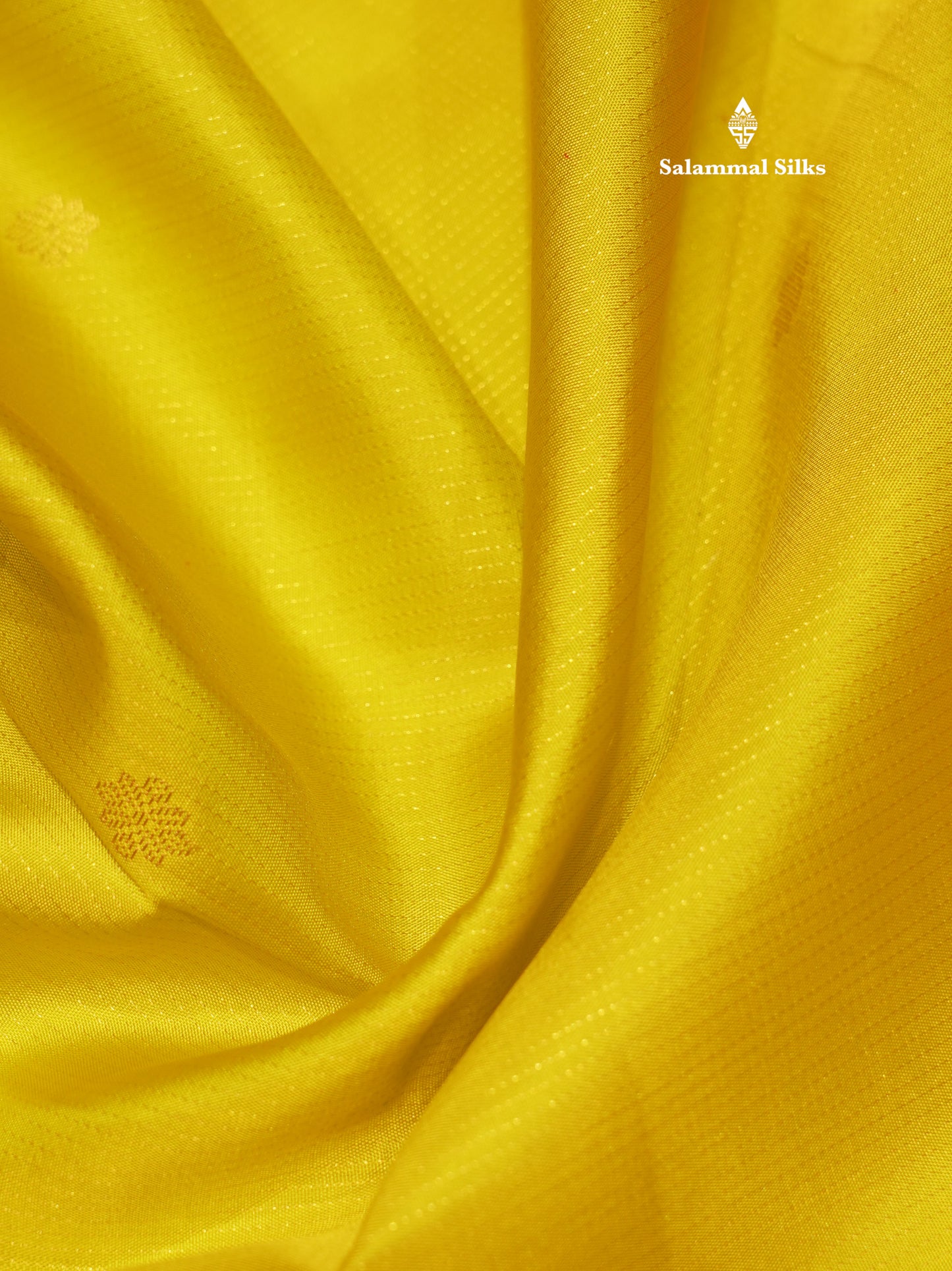 Vairaoosi Manthulir Yellow Colour Pure Kanjivaram Silk Saree with Contrast Small Pink Border