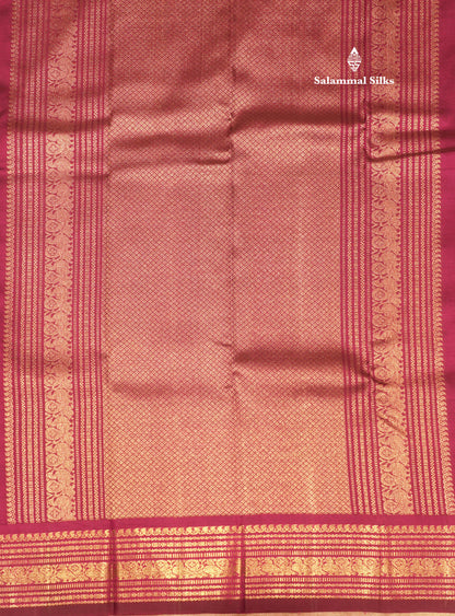 Magenta Colour Vaira Oosi Pure Kanjivaram Silk Saree with Gold Zari Border
