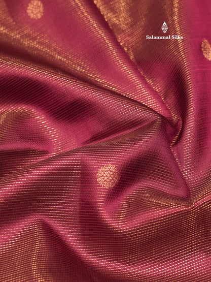 Magenta Colour Vaira Oosi Pure Kanjivaram Silk Saree with Gold Zari Border