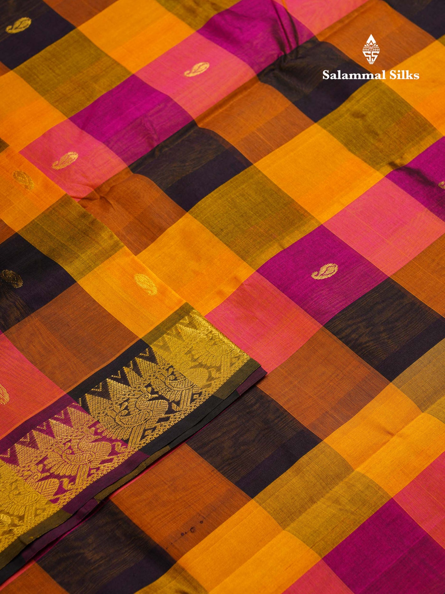 Beautiful Paalum Pazham Checks Pure Silk Cotton Saree With Contrast Dark Purple Blouse