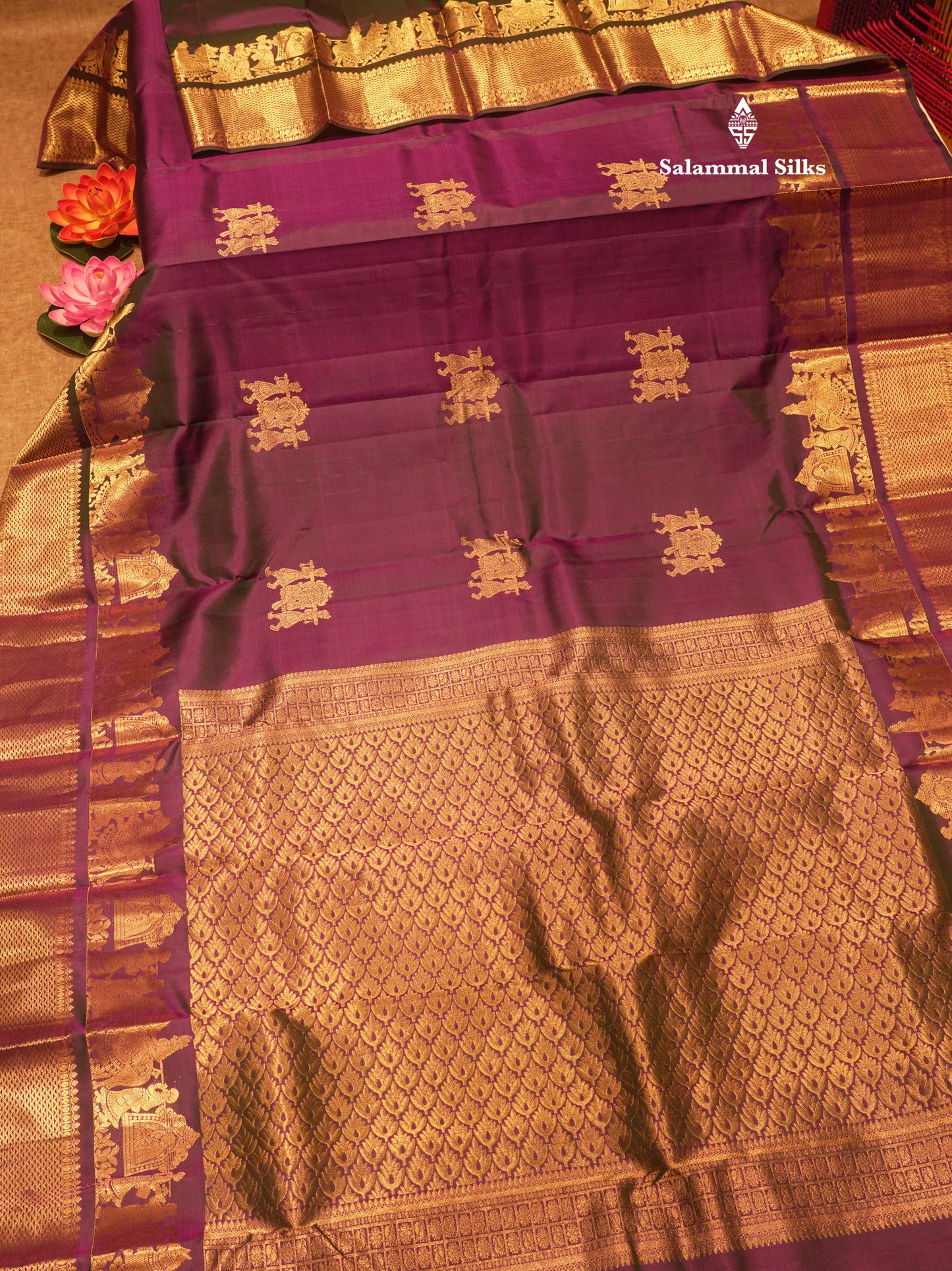 Ash Colour Pure Kanjivaram Silk Saree with Pallakku Border
