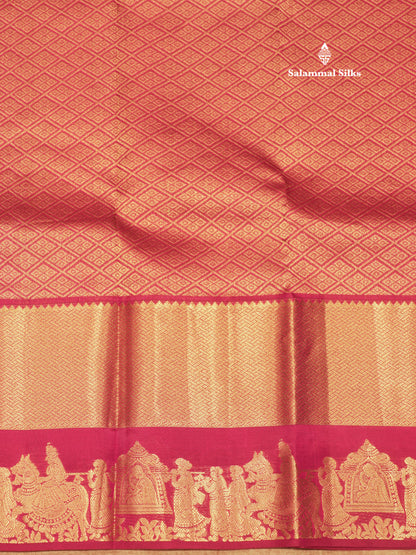 Magenta Pink  Colour Pure Kanjivaram Silk Saree with Pallakku Border