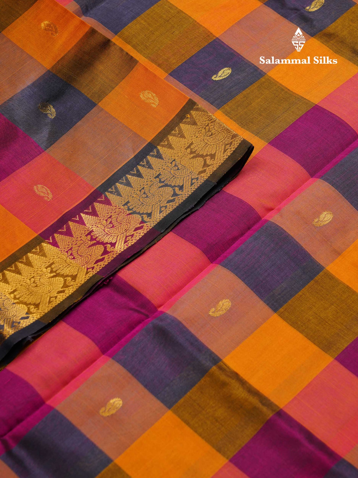 Beautiful Paalum Pazham Checks Pure Silk Cotton Saree With Contrast Dual Tone Navy Blue Blouse