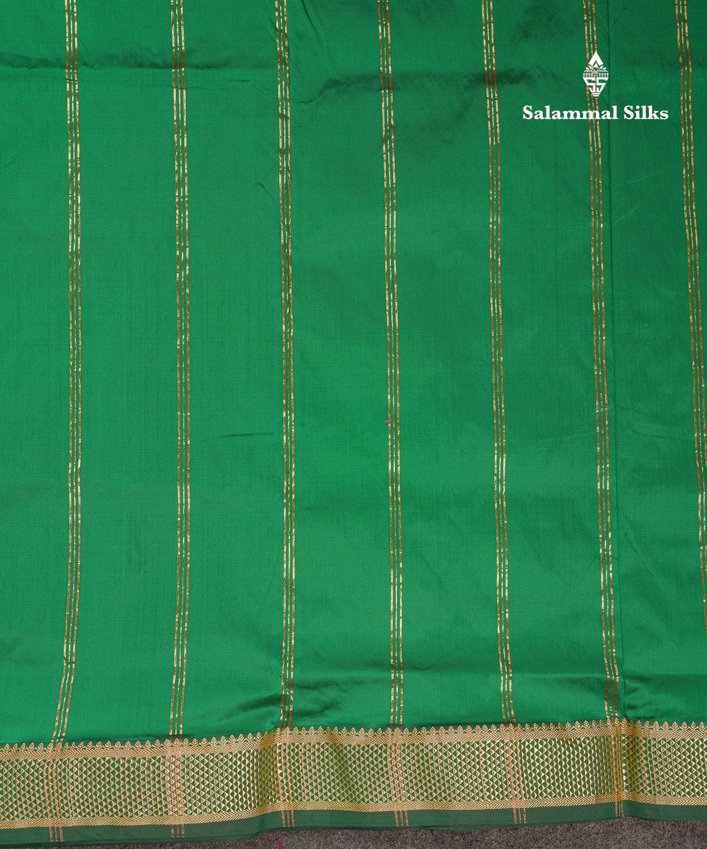 10.5 Yards Semi Silk Saree Royal Blue Plain With Traditional Border