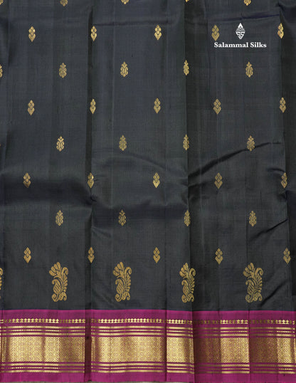 Navy Blue Pure Kanjivaram Silk Saree With One Side Traditional Border