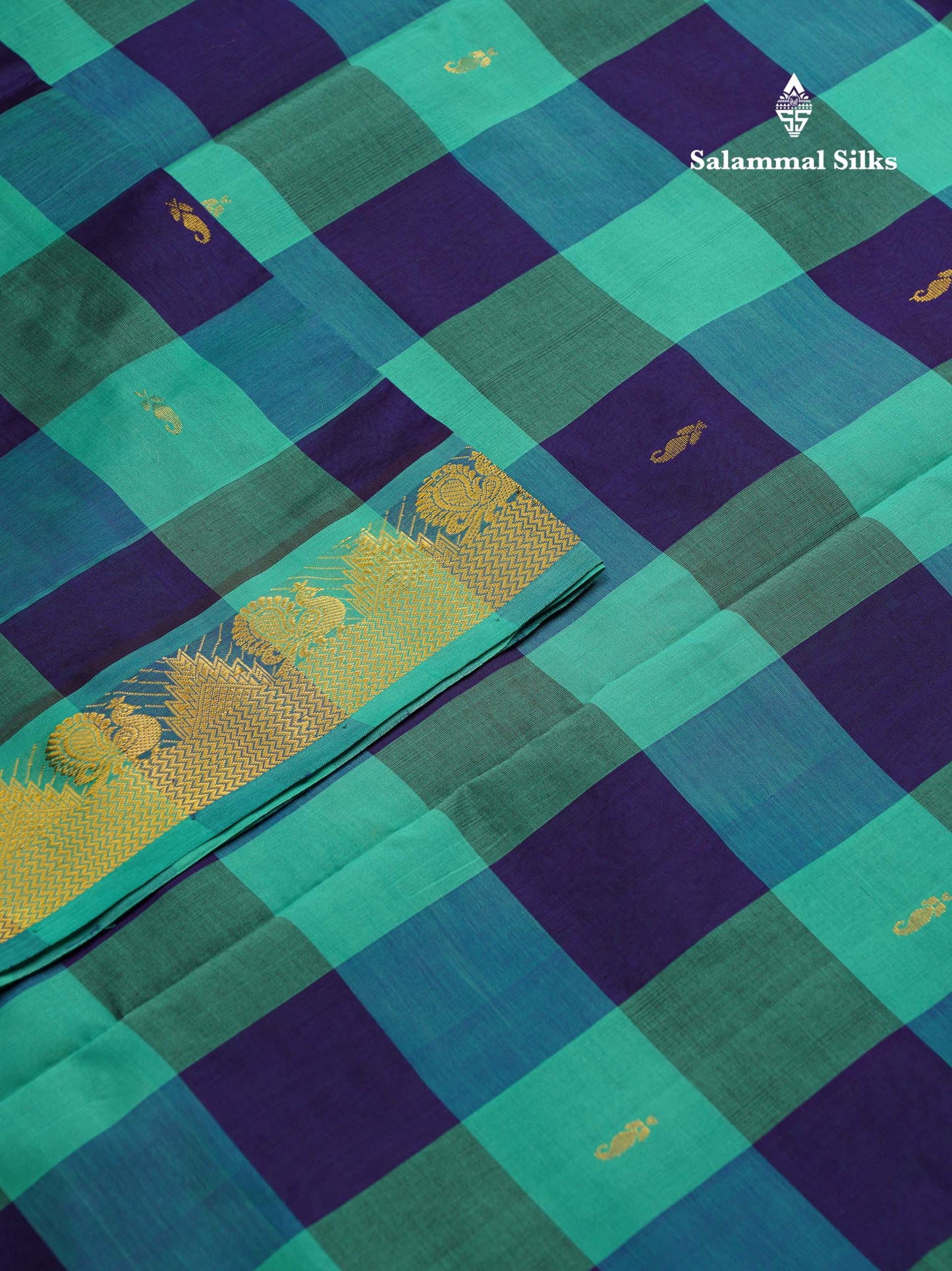 Beautiful Paalum Pazham Checks Semi Silk Cotton Saree With Contrast Sapphire Green Blouse