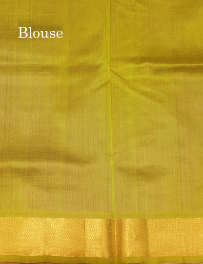 Lakshadeepam Violet Colour Pure Silk Cotton Saree With Contrast Parrot Green Border