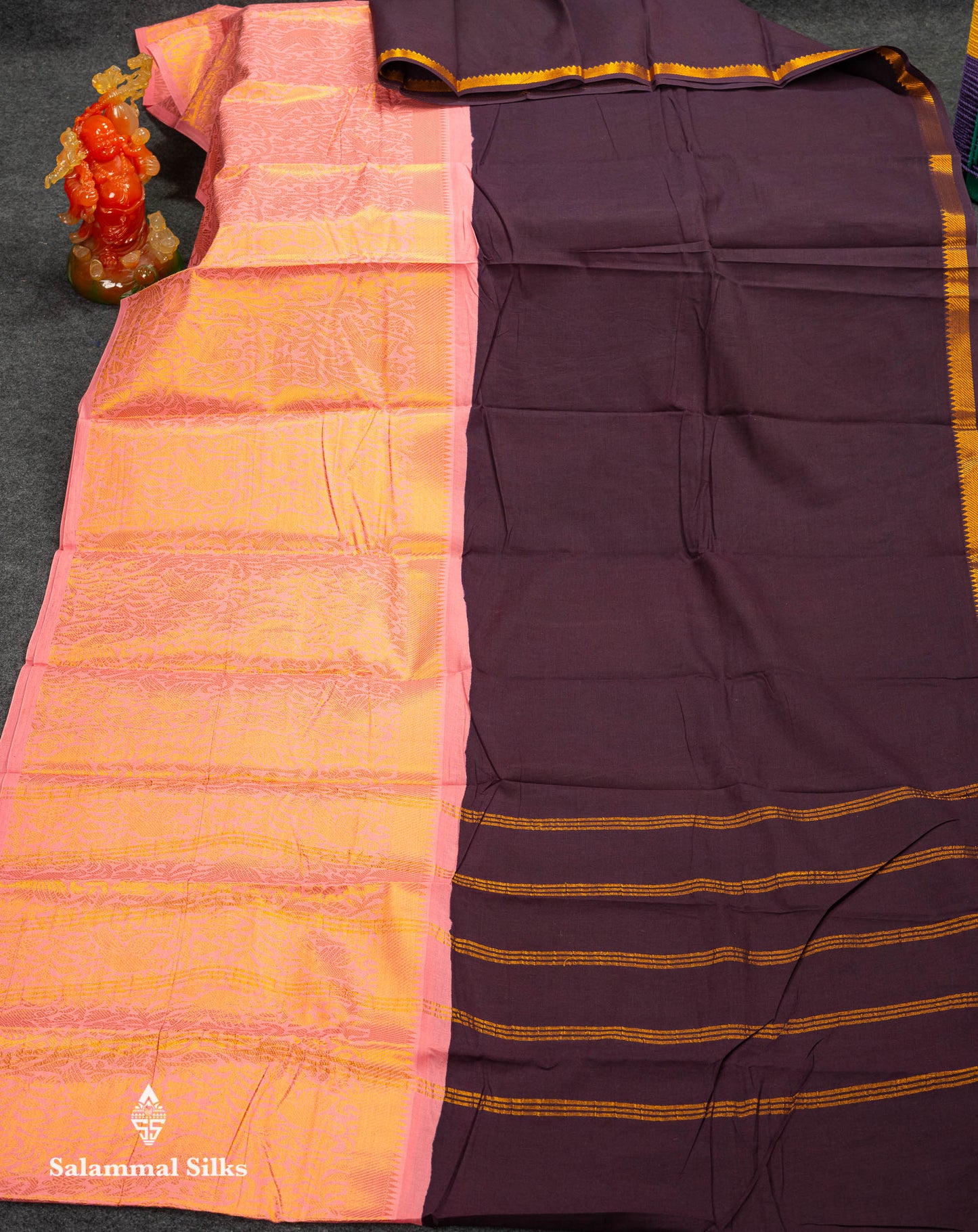 Beautiful Dark Brown Plain Sungudi Cotton Saree With Contrast Light Chocolate Long Border