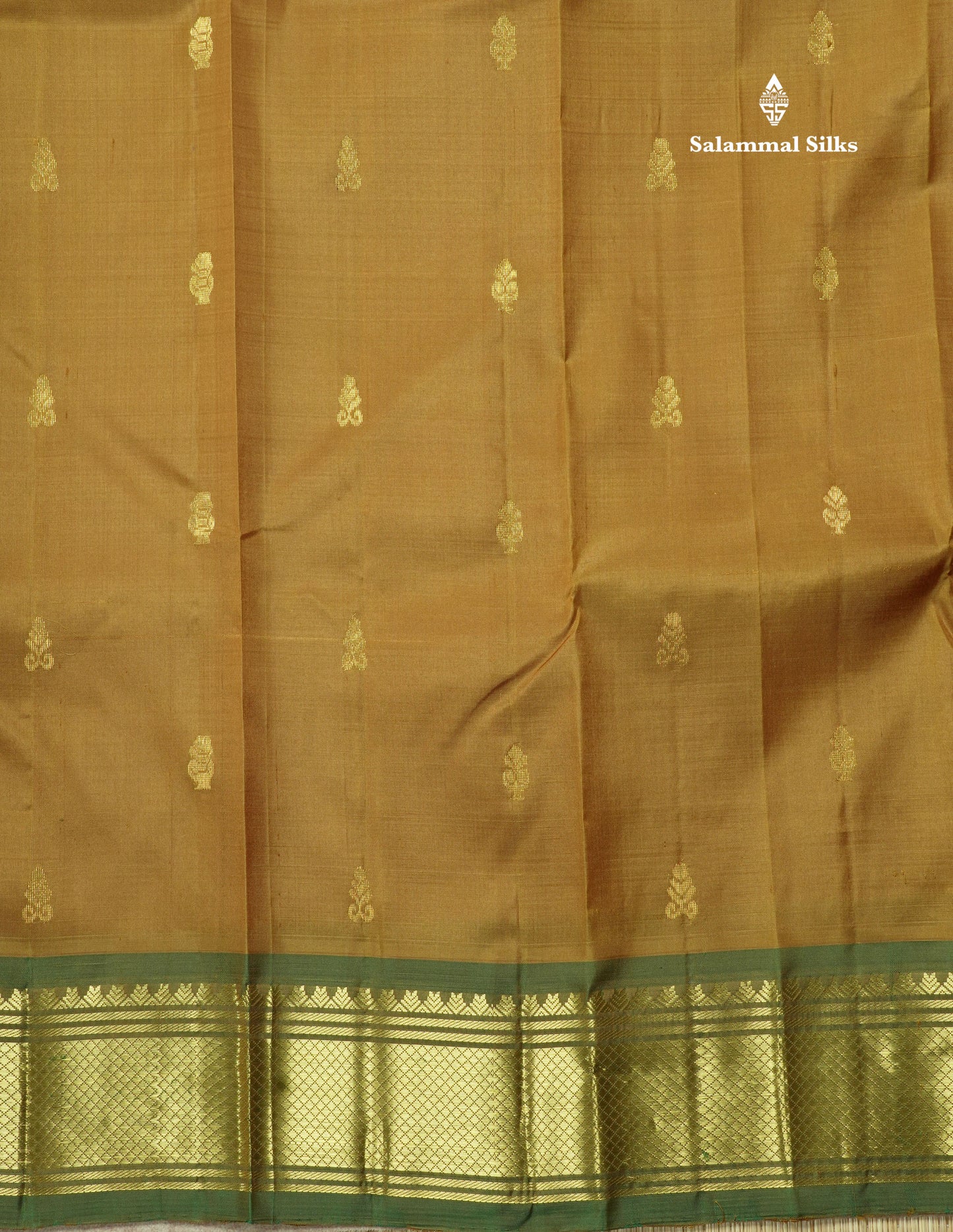 Olive Green Pure Kanjivaram Silk Saree With One Side Contrast Bottle Green Border