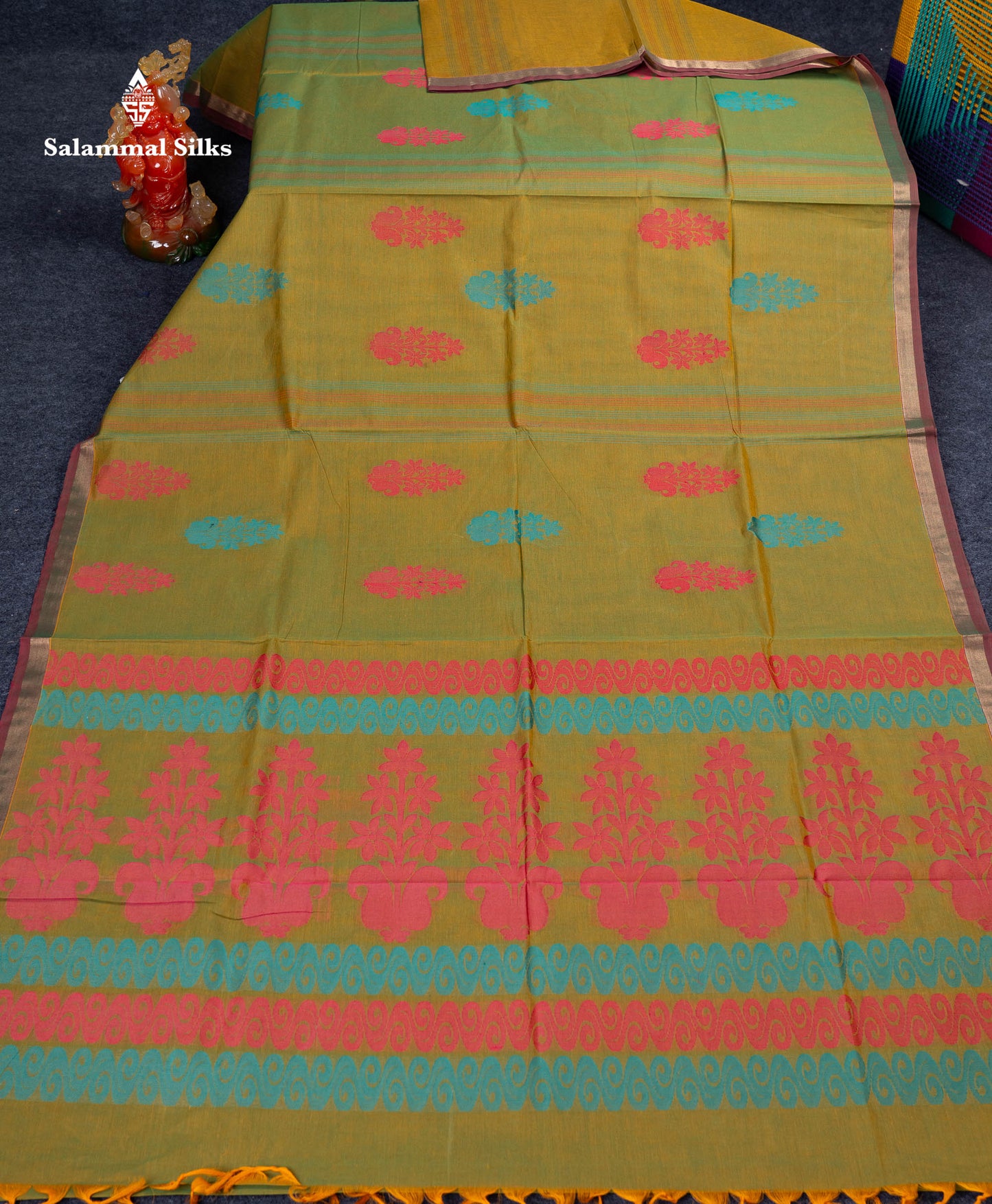 Beautiful Manthulir Green Thread Buttas Pure Cotton Saree With Blouse