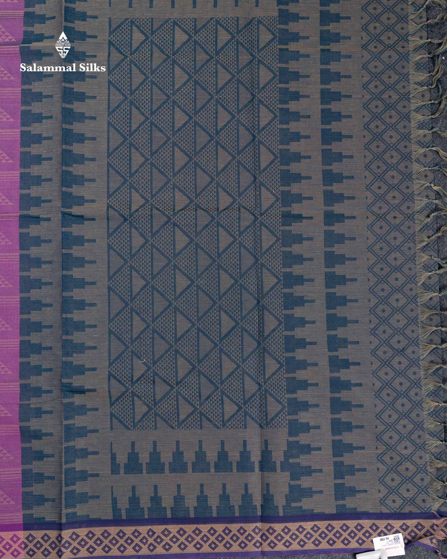 Beautiful Magenta Thread Work Pure Cotton Saree With Contrast Blueish Grey Blouse