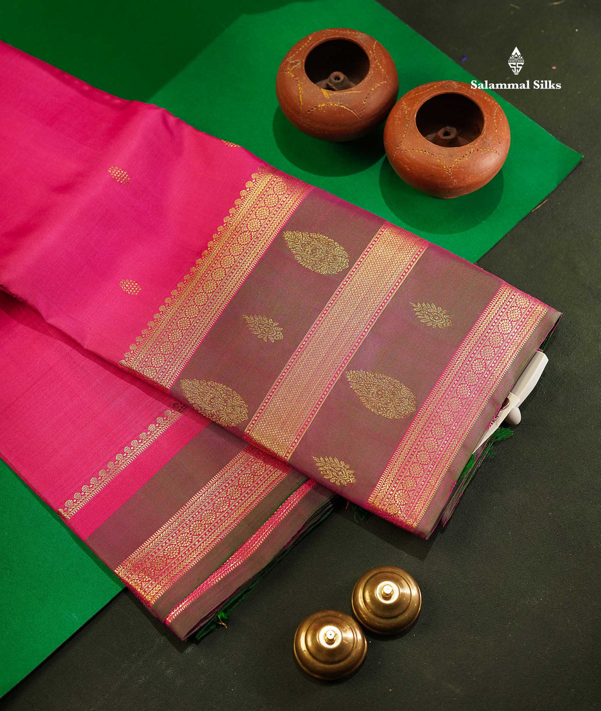 Magenta Pink Pure Kanjivaram Silk Saree With Traditional Evening Morning Border