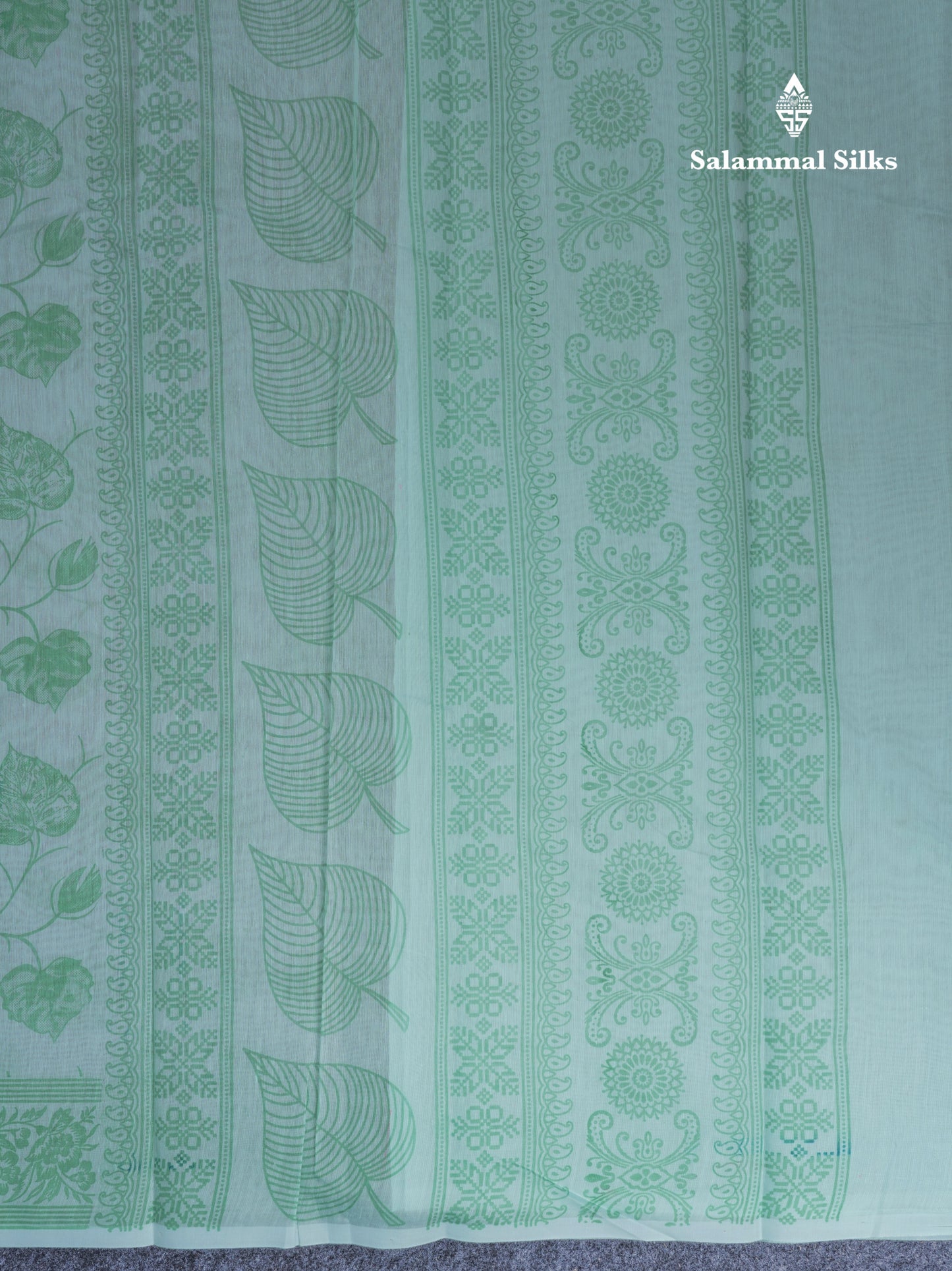 White Floral Print Cotton Mix Saree With One Side Border