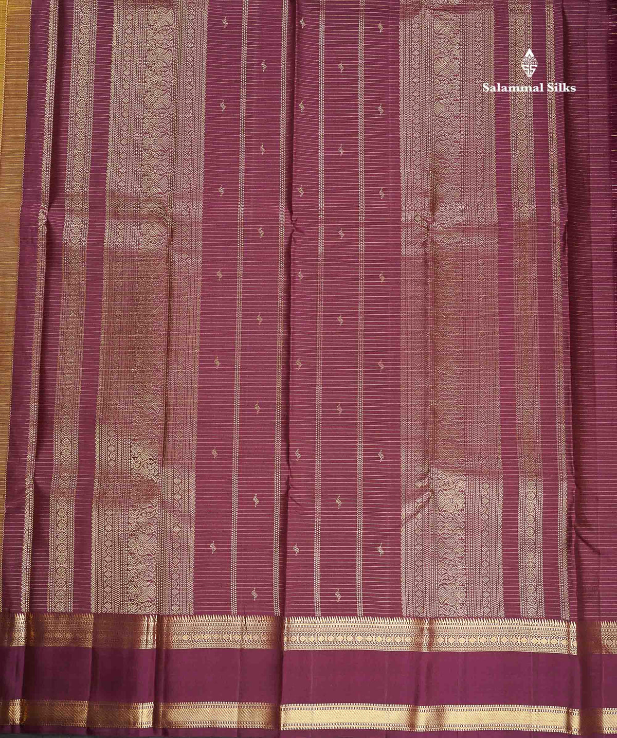 Pure Kanjivaram Silk Saree - Mehandi Green Colour Body With Contrast Wine Purple Gap Border
