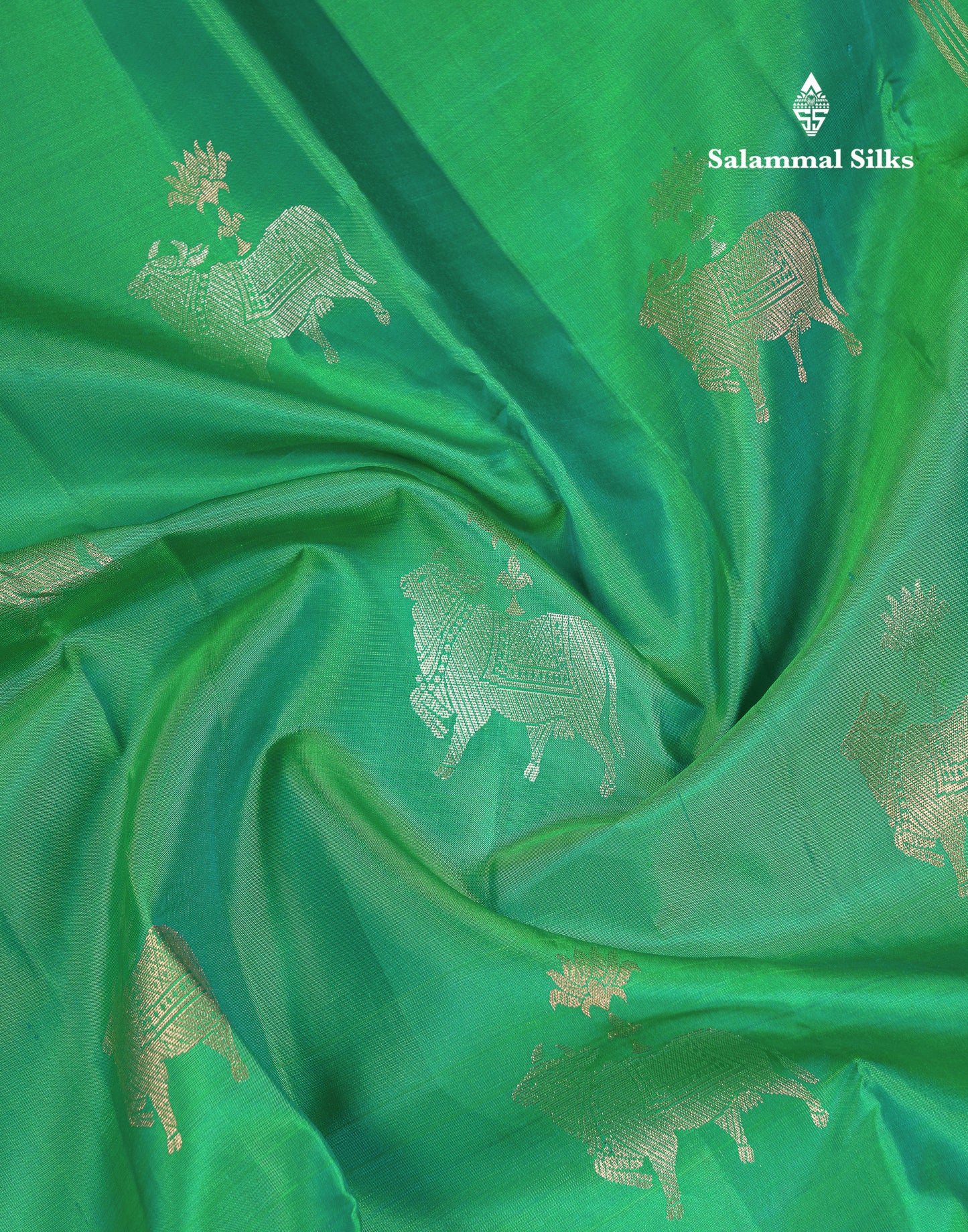 Beautiful Dual Tone Sapphire Green Komatha Design Pure Kanjivaram Silk Saree With Blouse