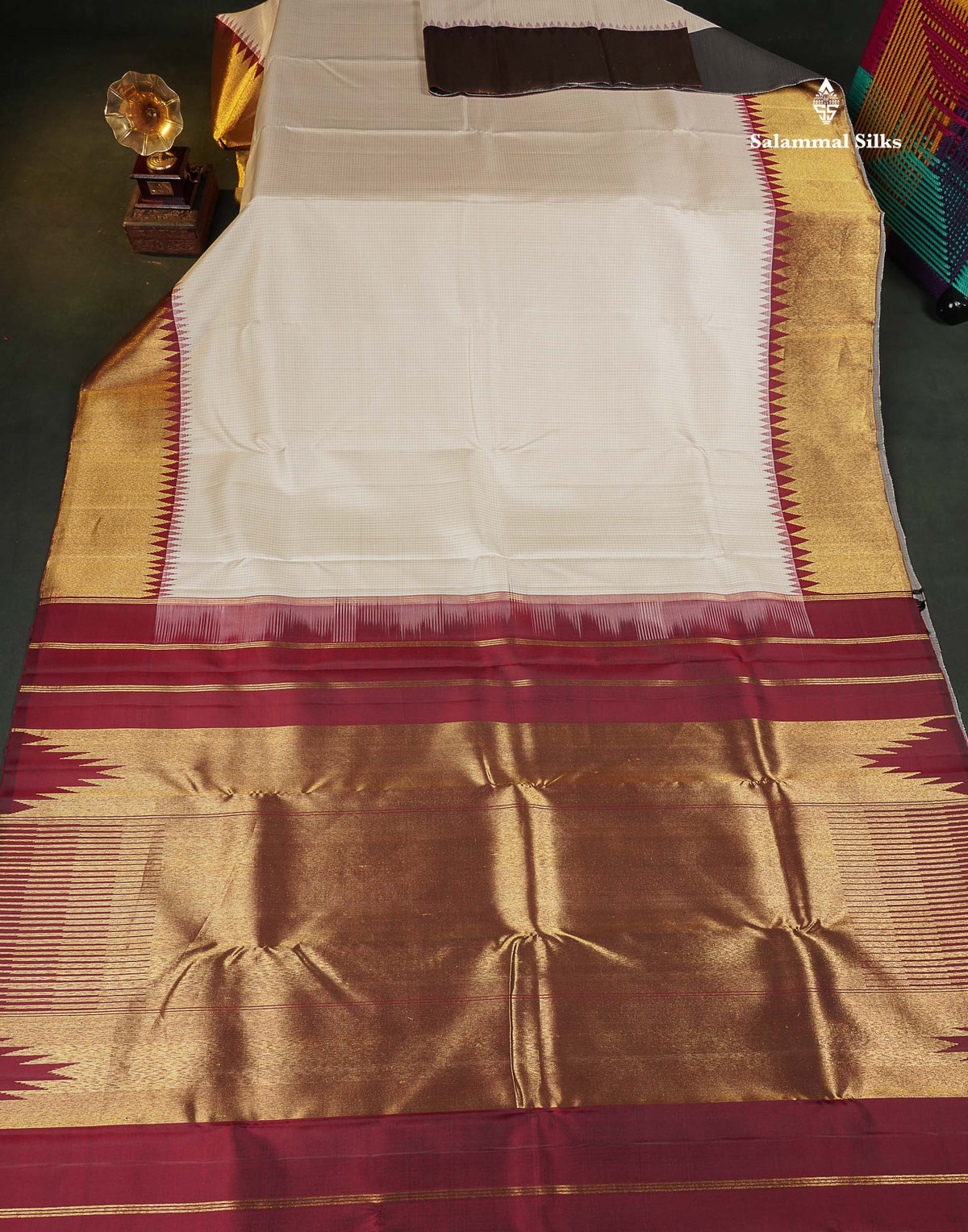8 Kol Pure Kanjivaram Silk Saree - Half White Colour Body With Contrast Maroon Temple Border 